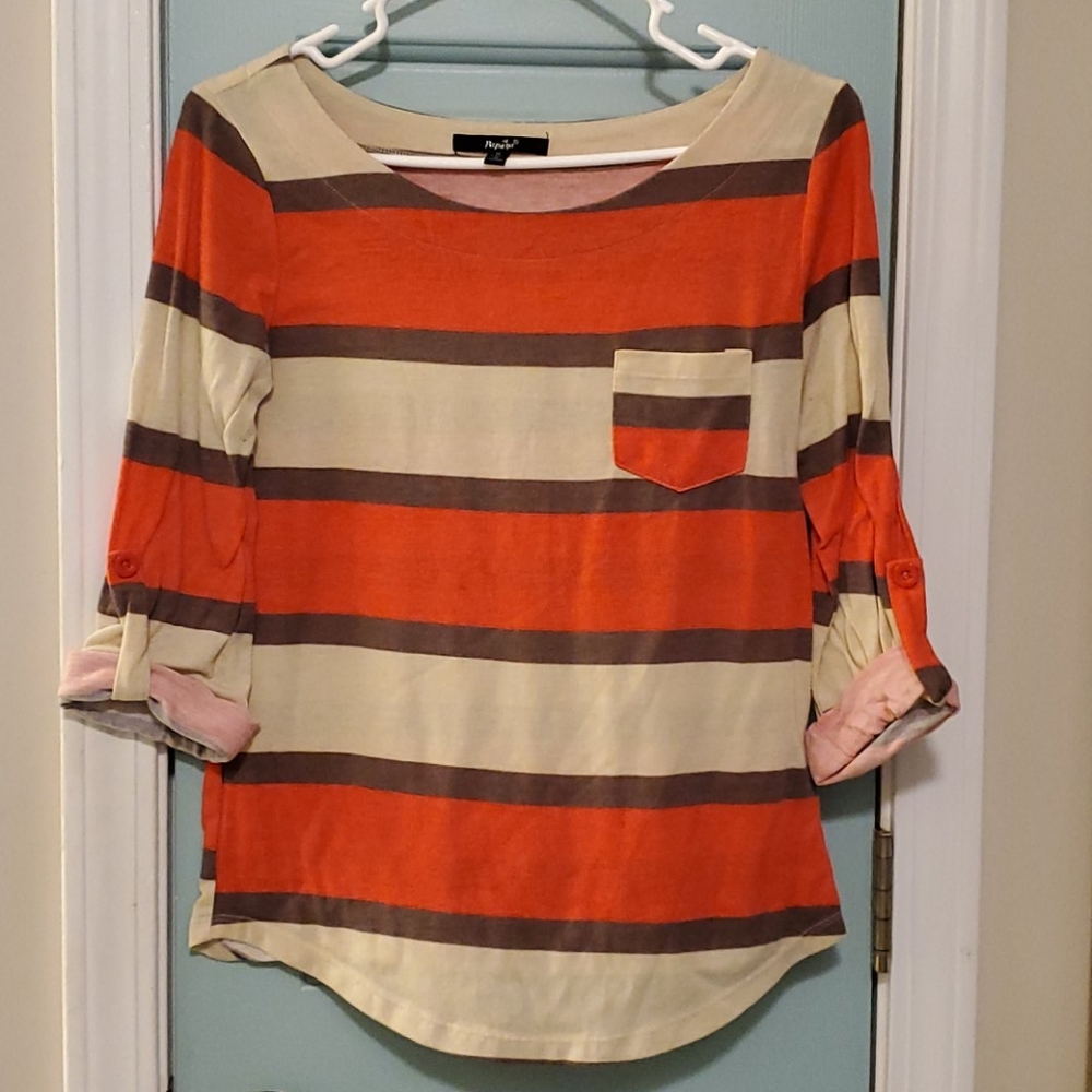 3/4 sleeve striped top M